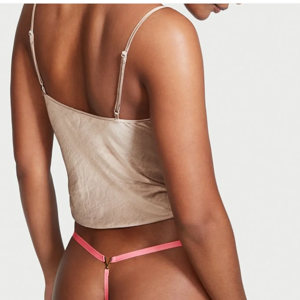 Pink Victoria Secret Panties - Picture 15 of 17